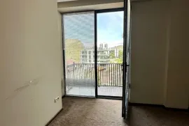 For Rent, Universal commercial space, vake