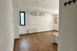 For Rent, Universal commercial space, vake