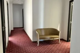For Rent, Universal commercial space, vake