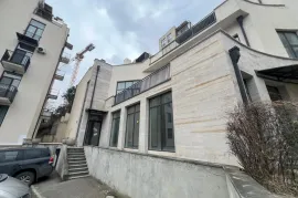 For Sale , Universal commercial space, Bagebi