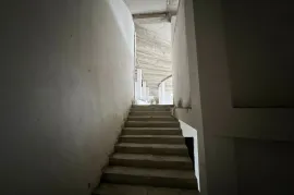 For Sale , Universal commercial space, Bagebi