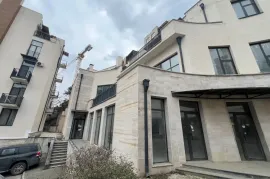 For Sale , Universal commercial space, Bagebi