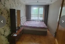 იყიდება ბინა, 4 ოთახიანი, ძველი აშენებული, ქუთაისი, ზასტავა
