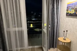 ქირავდება ბინა დღიურად, 2 ოთახიანი, ახალი აშენებული, ქუთაისი, მეფესუთუბანი