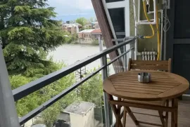 ქირავდება ბინა დღიურად, 3 ოთახიანი, ახალი აშენებული, ქუთაისი, მეფესუთუბანი