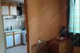 Аренда, 2 Kомнатная, Старое здание, Тбилиси, Санзона