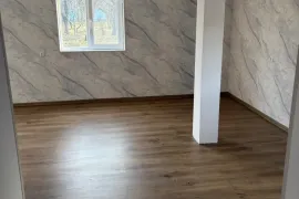 იყიდება სახლი, 9 ოთახიანი, გორი, ხიდისთავი