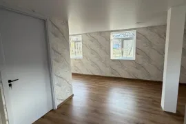 იყიდება სახლი, 9 ოთახიანი, გორი, ხიდისთავი