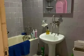 Продается квартира, 4 Kомнатная, Старое здание, Рустави
