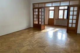 House For Rent, 15 Room, Tbilisi, saburtalo