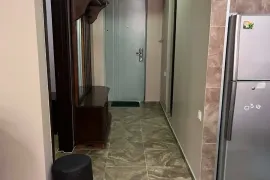 ქირავდება ბინა, 2 ოთახიანი, ახალი აშენებული, ბათუმი, რუსთაველის უბანი