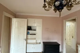 Apartment for sale, 4 Room, Old building, Tbilisi, saburtalo