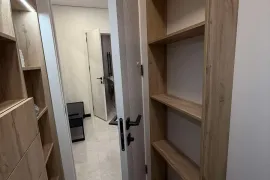 იყიდება ბინა, 2 ოთახიანი, ახალი აშენებული, ბათუმი, აეროპორტის უბანი
