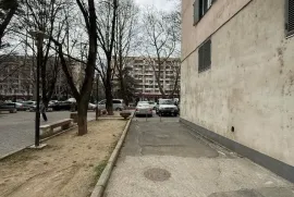 ქირავდება, სპეციალური ფართი, დიღმის მასივი
