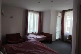 ქირავდება, საოფისე ფართი, ვაკე