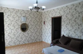 Продается квартира, 7 Kомнатная, Старое здание, Тбилиси, Исани