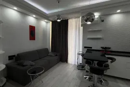 Продается квартира, 2 Kомнатная, Новостройка, Батуми