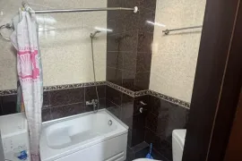 Продается квартира, 3 Kомнатная, Новостройка, Батуми