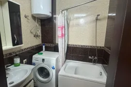 Продается квартира, 3 Kомнатная, Новостройка, Батуми