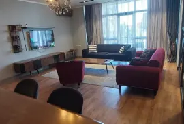 Продается квартира, 4 Kомнатная, Новостройка, Батуми, Руставельский район