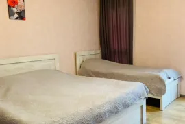 ქირავდება ბინა დღიურად, 3 ოთახიანი, ახალი აშენებული, ბორჯომი, ბაკურიანი