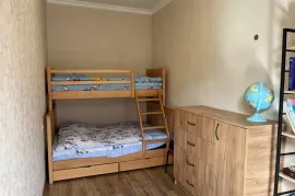 იყიდება ბინა, 3 ოთახიანი, ძველი აშენებული, თბილისი, ავლაბარი