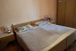 Аренда, 1.5 Kомнатная, Старое здание,  Окрестности Тбилиси, Цхнети