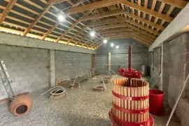 იყიდება, სპეციალური ფართი, წინანდალი