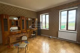 იყიდება სახლი, 10 ოთახიანი, თელავი, წინანდალი