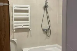 იყიდება ბინა, 3 ოთახიანი, ახალი აშენებული, ბათუმი