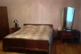 Продается Дом, 10 Kомнатная, Кутаиси, Мухнари
