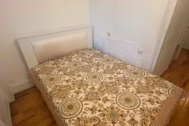 ქირავდება ბინა, 1 ოთახიანი, ძველი აშენებული, თბილისი, დიდუბე