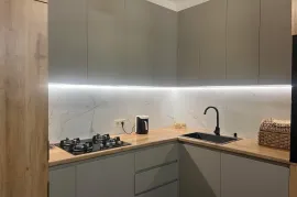 Продается квартира, 3 Kомнатная, Новостройка, Батуми, Багратионов район