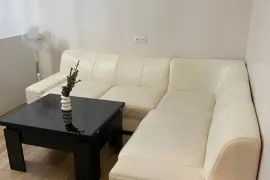 ქირავდება ბინა, 2 ოთახიანი, ძველი აშენებული, ქობულეთი, ქობულეთი