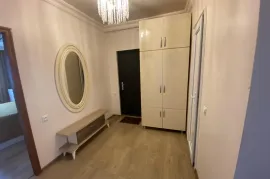 ქირავდება ბინა, 2 ოთახიანი, ძველი აშენებული, ქობულეთი, ქობულეთი