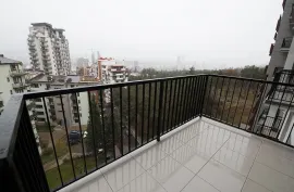 Аренда, 3 Kомнатная, Новостройка, Тбилиси, vake