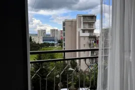 იყიდება ბინა, 5 ოთახიანი, ძველი აშენებული, თბილისი, ვარკეთილი