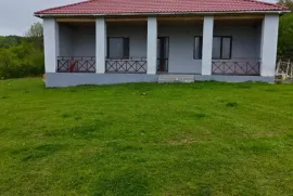 იყიდება სახლი, 3 ოთახიანი, საჩხერე, საჩხერე