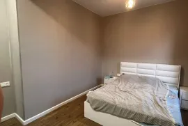 Продается квартира, 3 Kомнатная, Новостройка, Тбилиси, Вашлиджвари