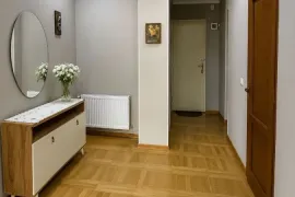 იყიდება ბინა, 3 ოთახიანი, ძველი აშენებული, თბილისი, მუხიანი