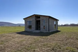 იყიდება სახლი, 3 ოთახიანი, დუშეთი, ბაზალეთი 