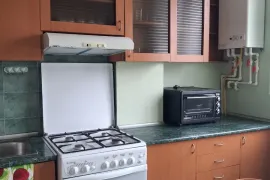 For Rent, 3 Room, Old building, Tbilisi, Didube