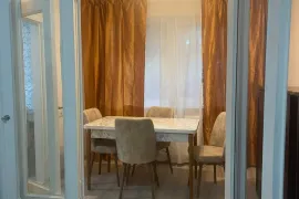 Аренда, 3 Kомнатная, Старое здание, Тбилиси, Исани