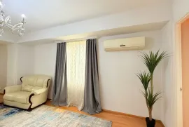 Daily Apartment Rent, 3 Room, Old building, Tbilisi, Nadzaladevi
