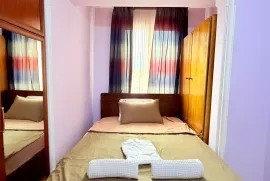 Daily Apartment Rent, 3 Room, Old building, Tbilisi, Nadzaladevi