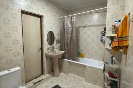 იყიდება ბინა, 5 ოთახიანი, ახალი აშენებული, ბათუმი