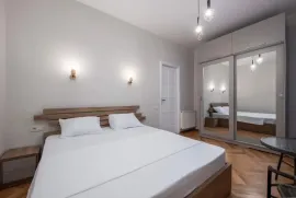 For Rent, 2 Room, Old building, Tbilisi, Mtatsminda