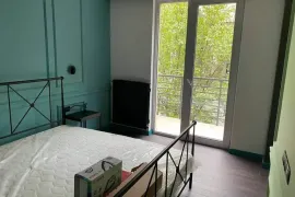ქირავდება ბინა, 8 ოთახიანი, ახალი აშენებული, თბილისი, ვაკე