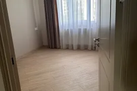 იყიდება ბინა, 4 ოთახიანი, ძველი აშენებული, თბილისი, გლდანი