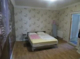 იყიდება სახლი, 4 ოთახიანი, თბილისი, ჩუღურეთი